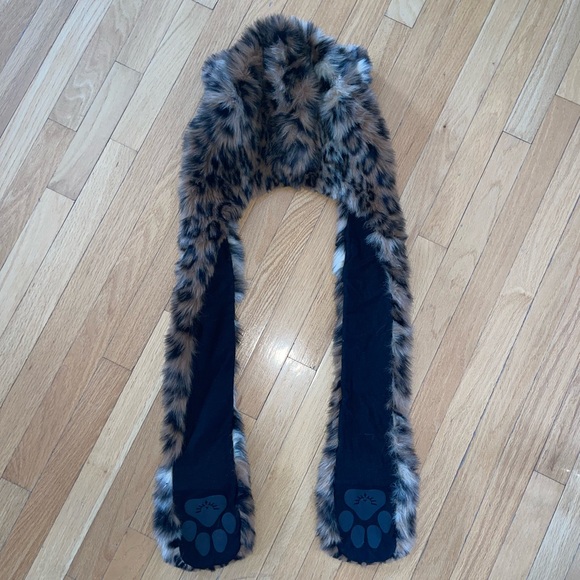 Spirithoods - Leopard Faux Fur Hood - One Size - Picture 2 of 8